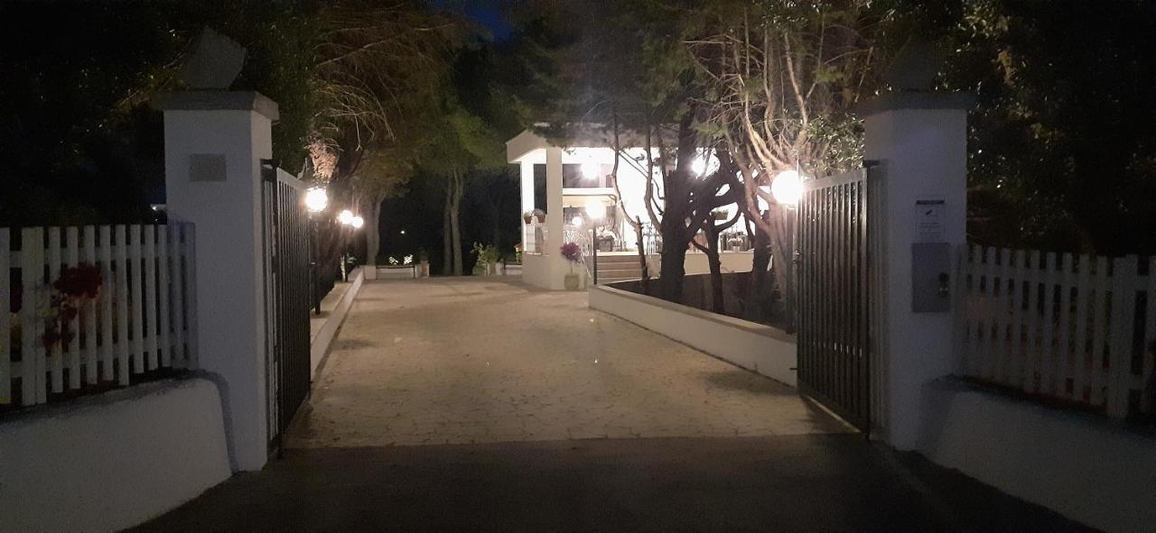 Villa Al Pineto San Matteo Ostuni Exterior foto